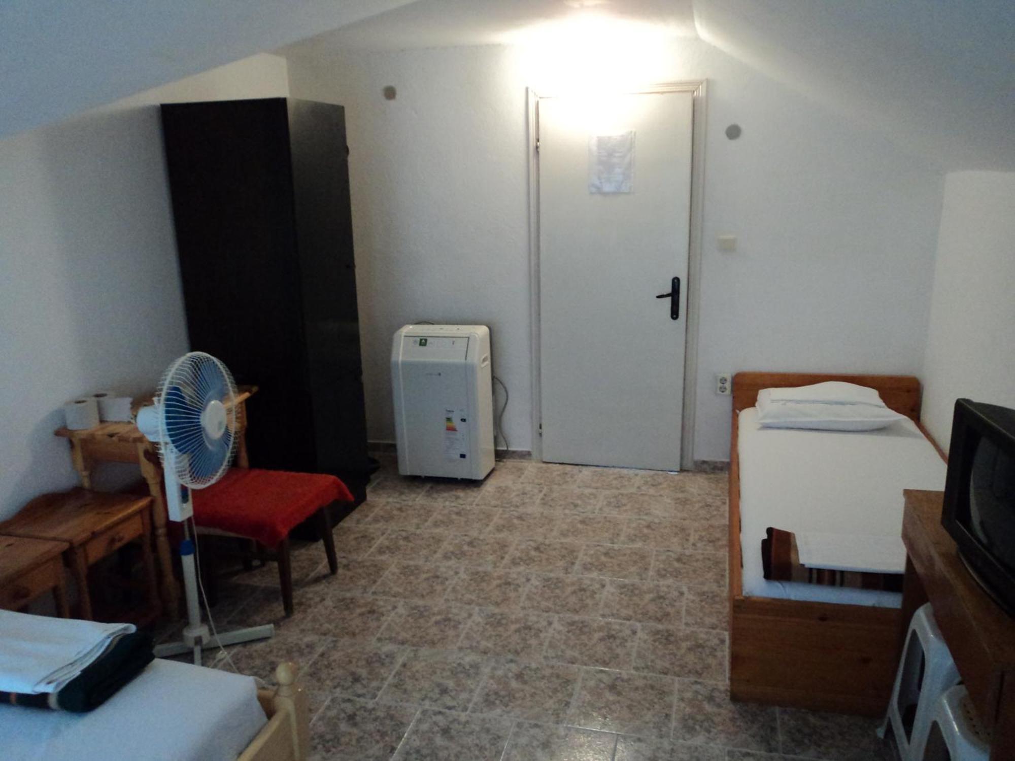 Guest House Drazhev Obzor Bagian luar foto