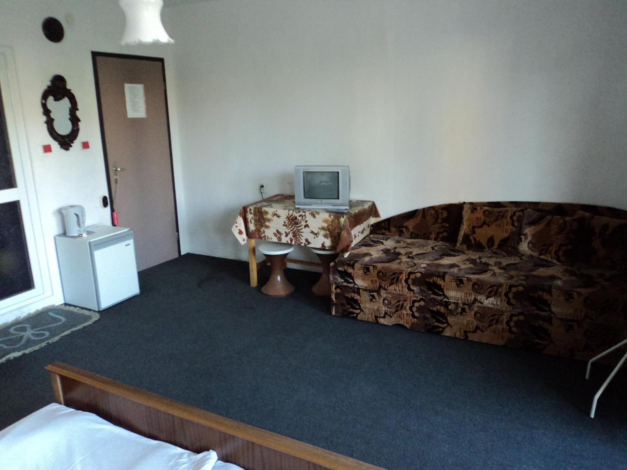 Guest House Drazhev Obzor Bagian luar foto